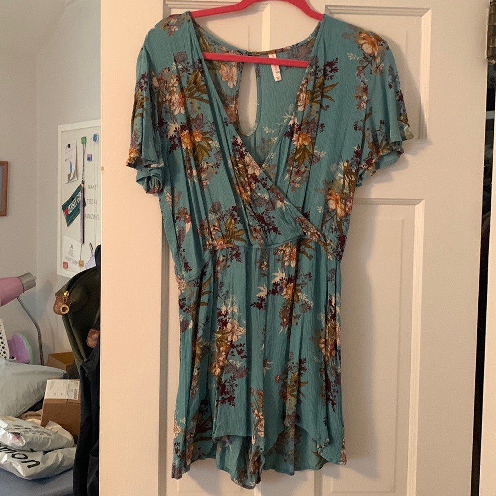 Romper with flowers